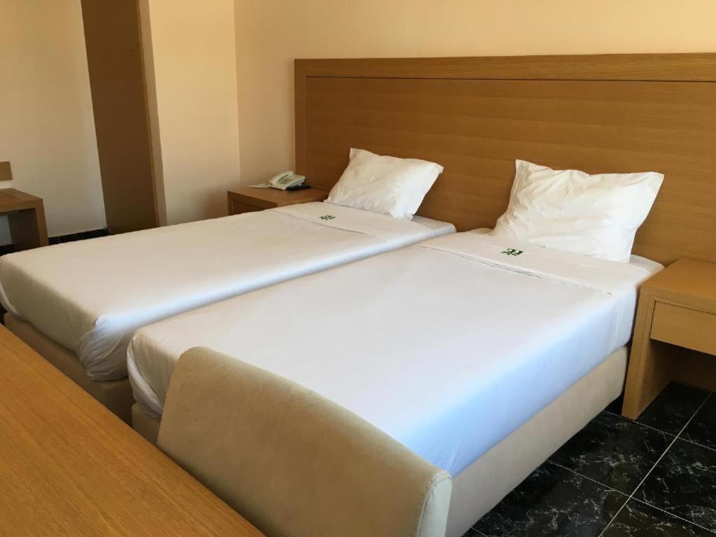 Hotel El Medina นูอาดิบู ภายนอก รูปภาพ