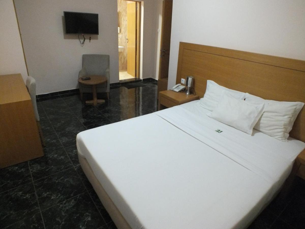 Hotel El Medina นูอาดิบู ภายนอก รูปภาพ
